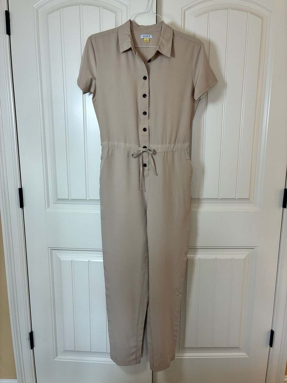 Serra Women Utility Jumpsuit Tan Size S Short Sleeve Button Pockets Tie Waist